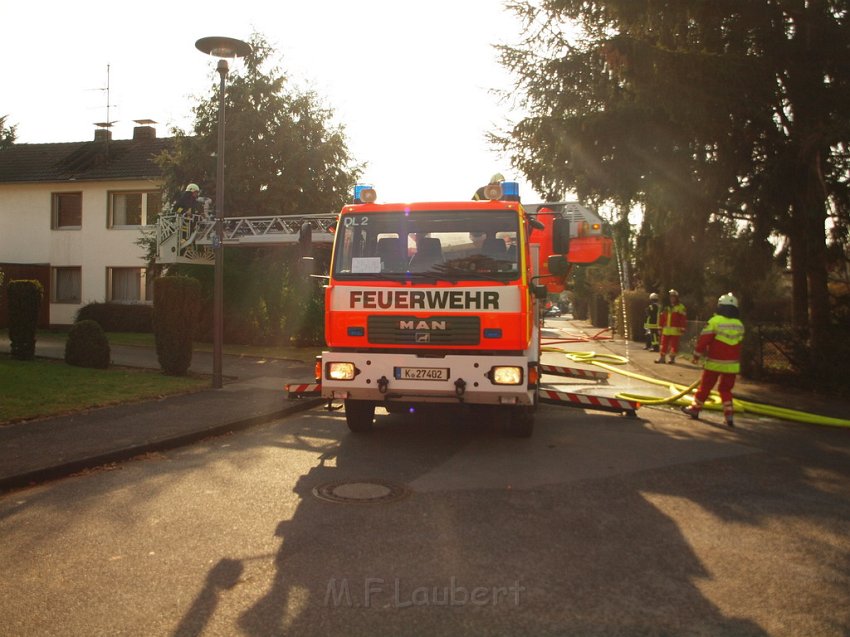 Feuer Koeln Weiss Zuendorfer Weg P24.JPG